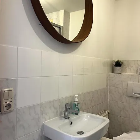 Seeuferresidenz Am Adrian Stoop Neu Eingerichtet Apartamento